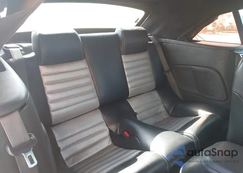 2007 Ford Mustang V6 Deluxe/V6 Premium z USA, uszkodzony, nr VIN 1ZVFT84N875280668